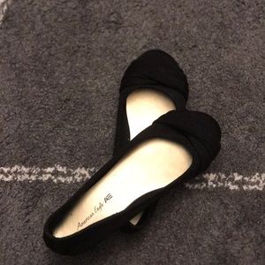 American Eagle flats